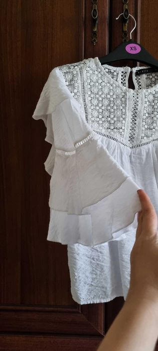 Bluză superba cu volane