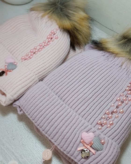 Шапка десткая НОВАЯ