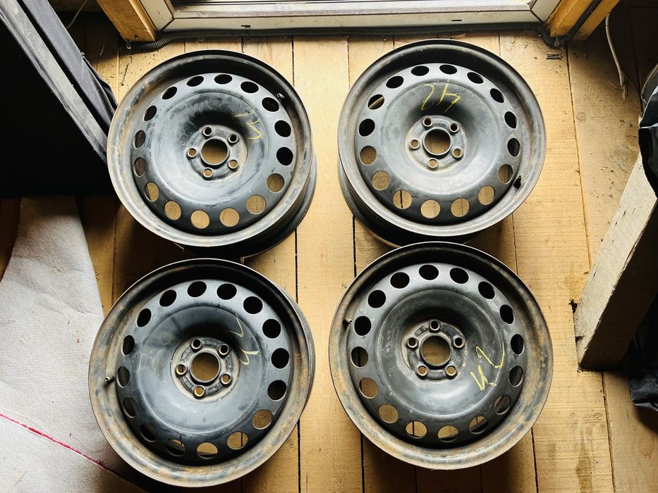 Audi/VW Set 4 jante tablă 5 prezoane R16