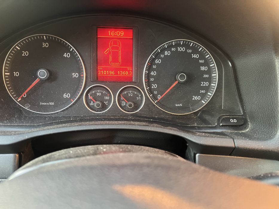 VW Golf 5 Variant BlueMotion 1.9 TDI – 105 CP – foarte economic