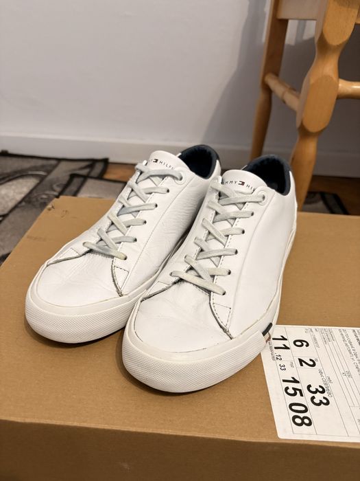 Обувки Tommy Hilfiger