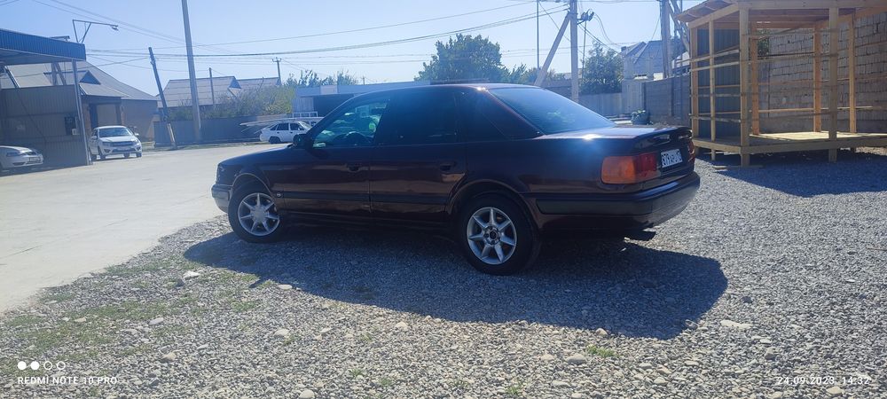 Ауди 100 с4 2.8  газ бензин