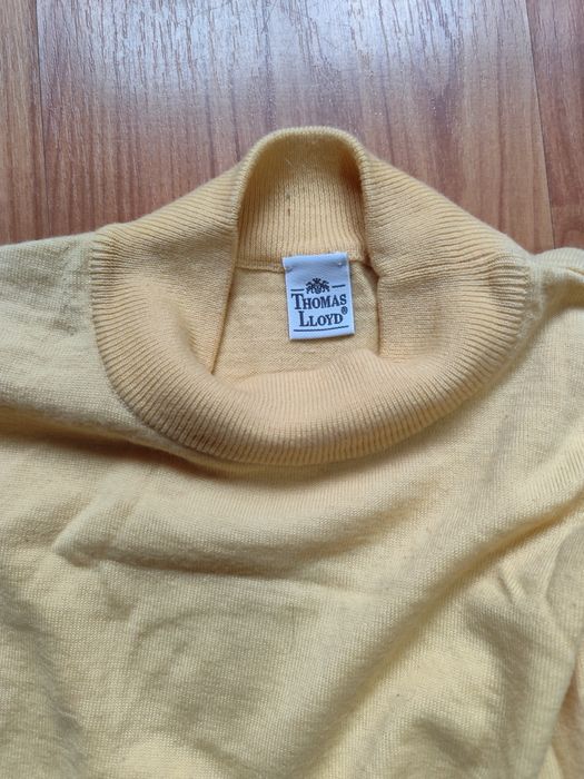 Thomas Lloid, pulover dama