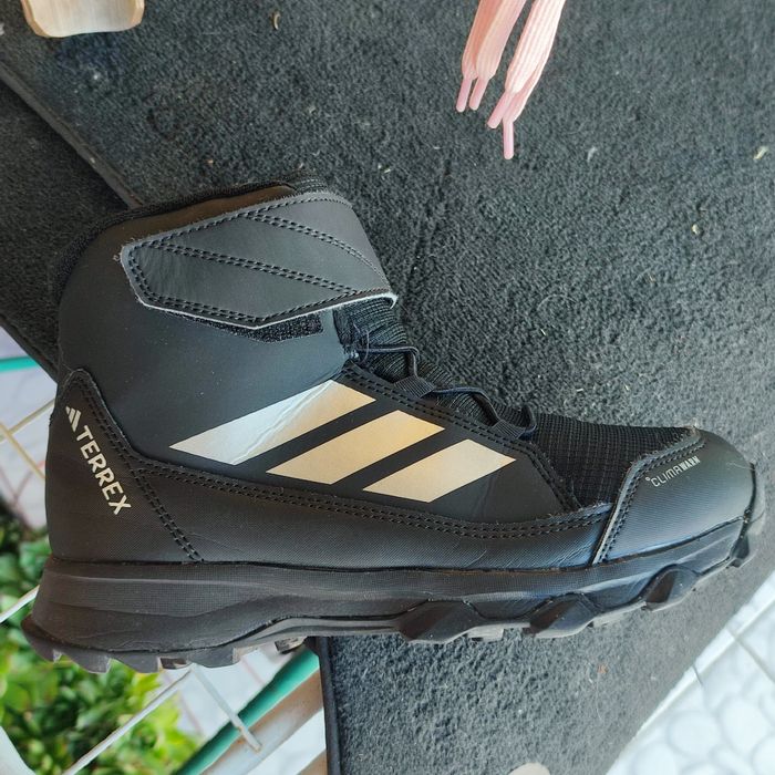 Детски зимни обувки Adidas Terrex