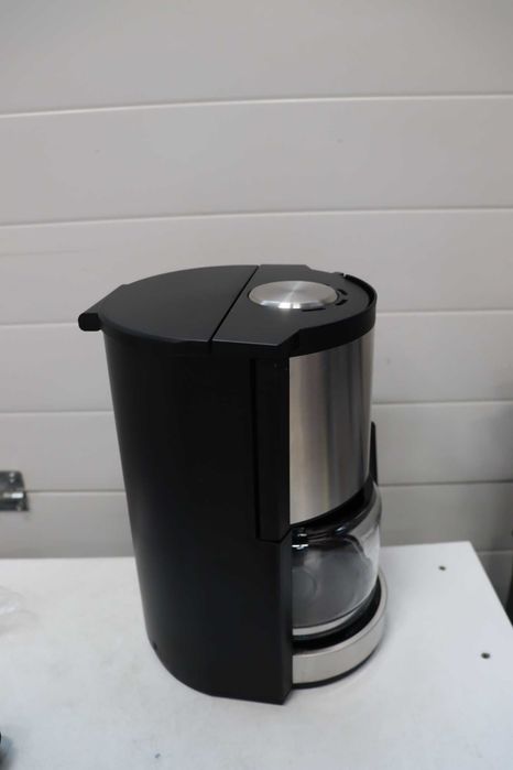 Кафемашина Krups KM321 Proaroma Plus Glass, 10 чаши, 1100 W, модерен дизайн, черна с апликация от неръждаема стомана [Енергиен клас B]