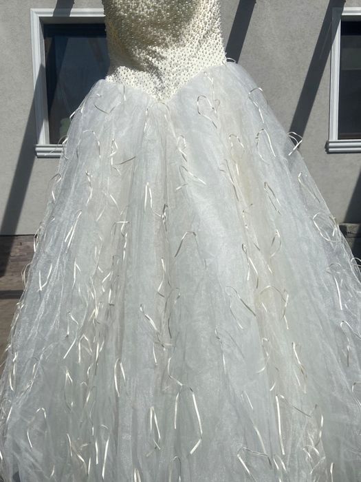 Vand rochie de mireasa