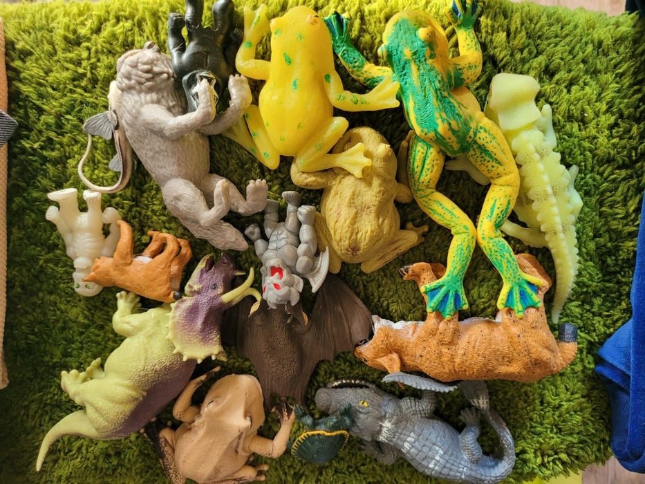 Гумени играчки от пакетчета