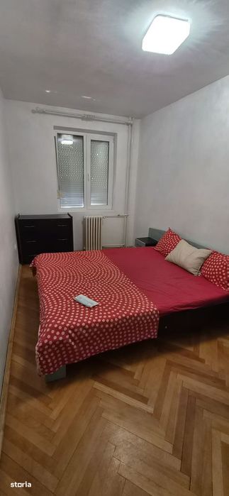 Apartament 3 Camere Etaj 1 Complex Studentesc 450 euro