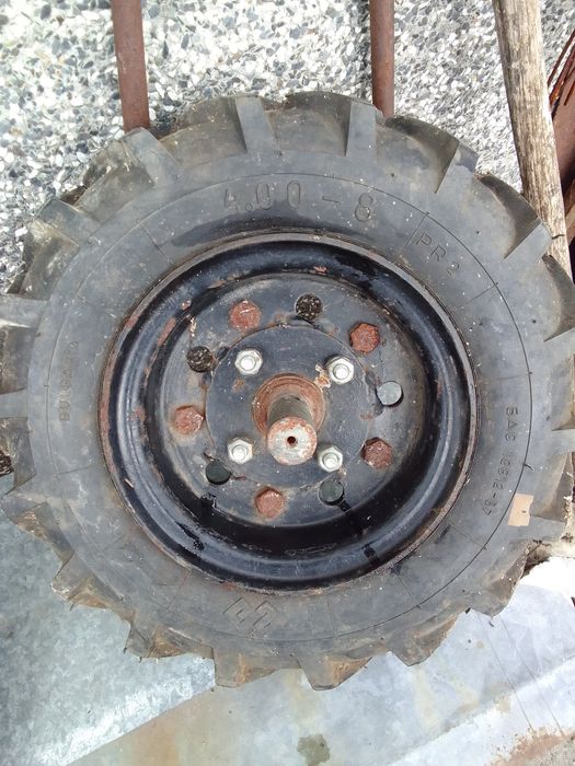 Колела за мото фреза