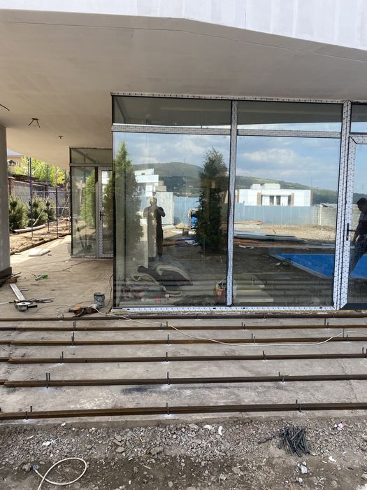 Окна двери витражи