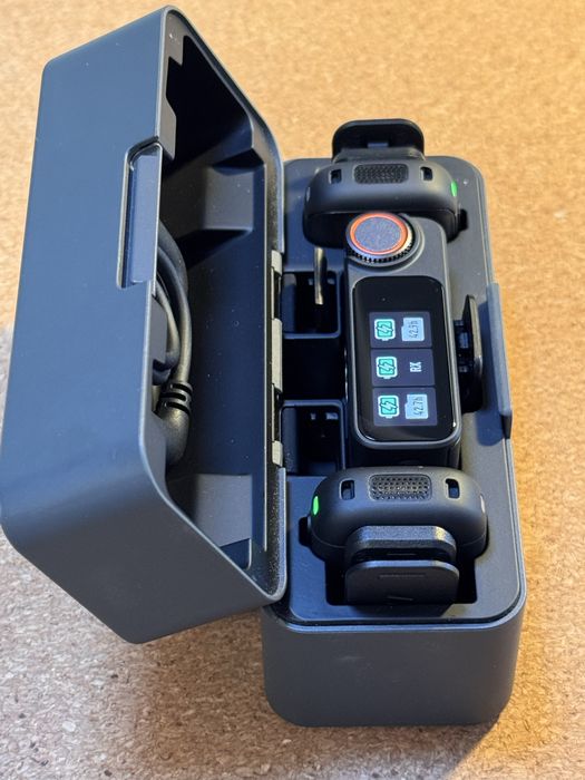 DJI - Mic 3, 2 TX + 1 RX + Charging Case, черен