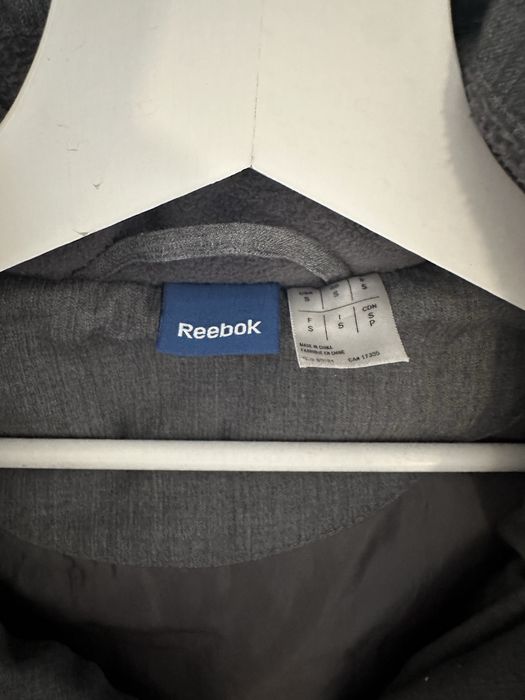 Дамско яке  Reebok