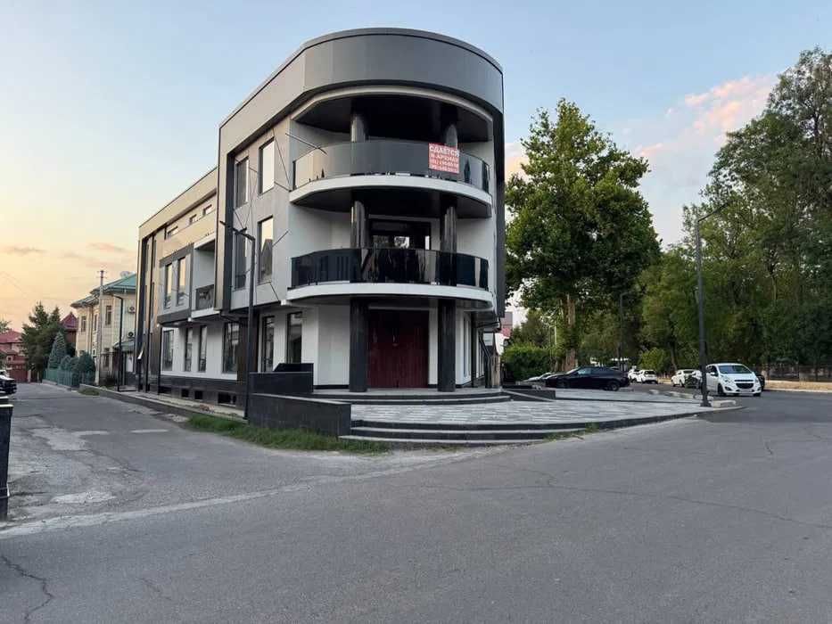 Сдается помещение, ул. Сайрам, 1050м2