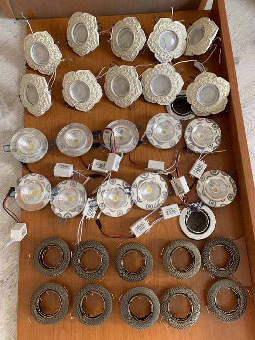 Продам софиты и лампы