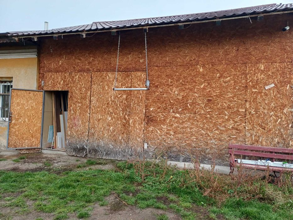 Inchiriez casa, teren, spatiu comercial, hala