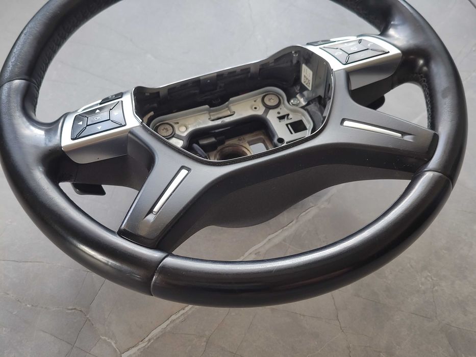 Волан Mercedes W212/W204 + Airbag и  SCM конзола