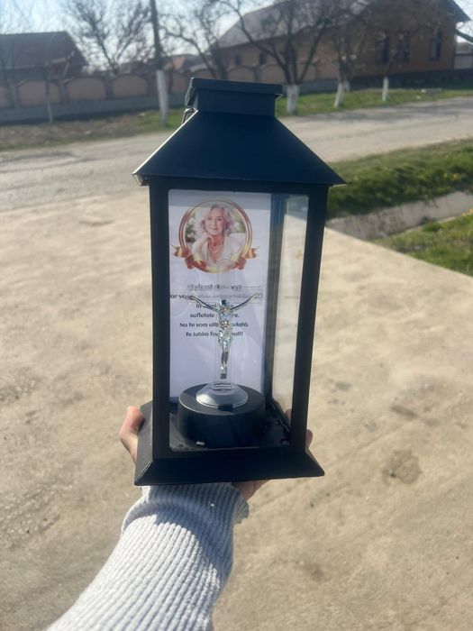 Felinar lampa solara cu poza si text