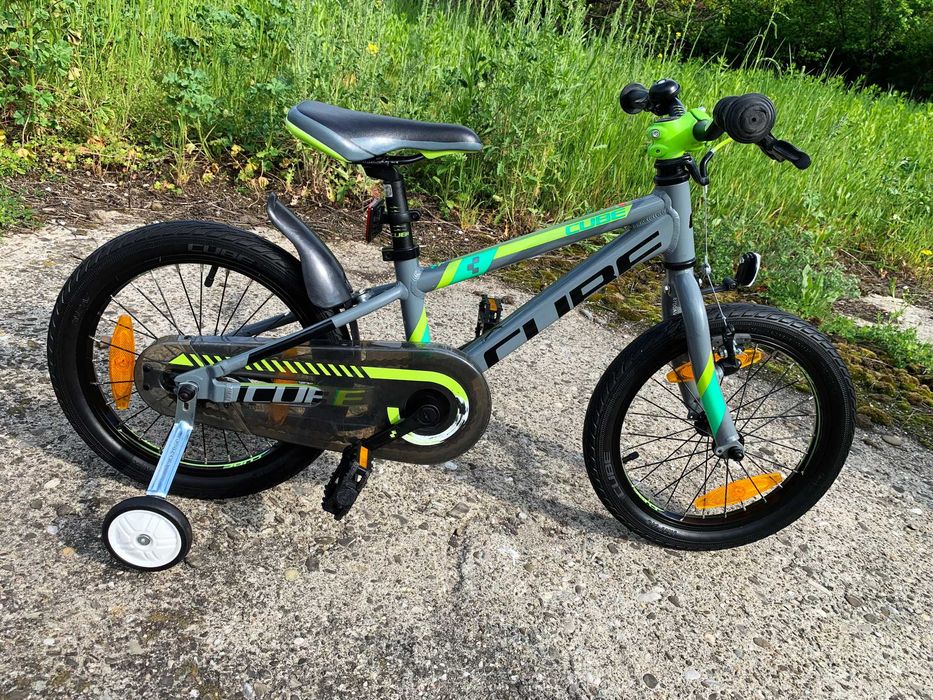 Bicicleta copii CUBE KIDS RACE 160_Cadru Aluminiu_Roti 16 inch_Roti Ajutatoare_Varsta 3-6 ani(94-122 cm)