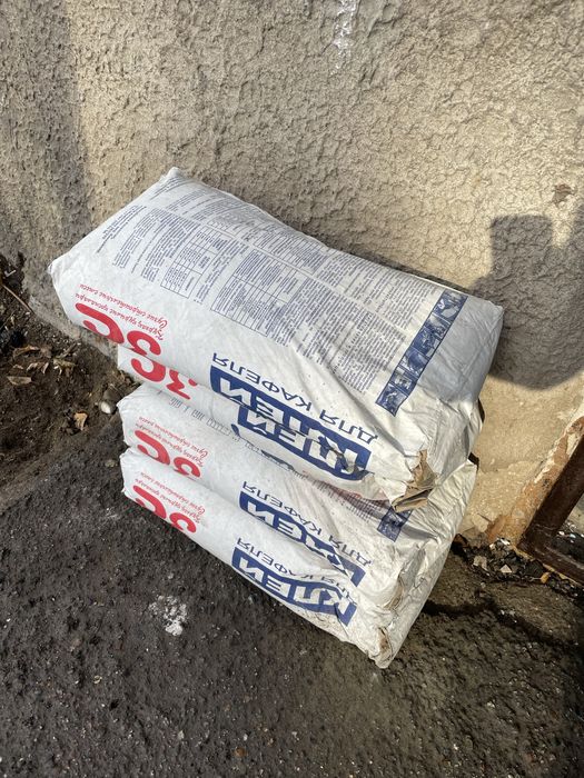 Кафель и клей для кафеля