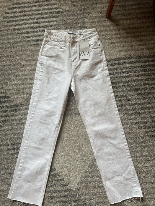 Нови Бели Дамски Дънки Zara
