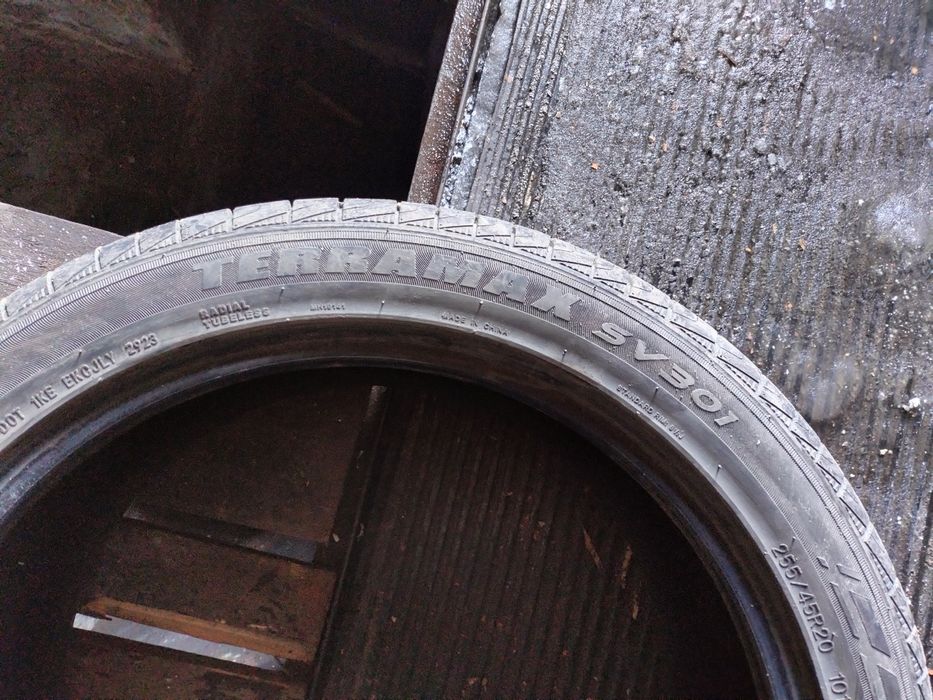 Шины r20 продам срочно