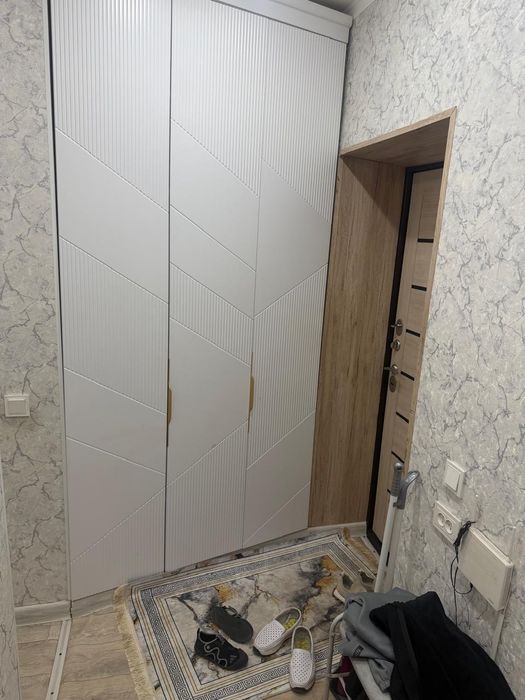 Продам 3к кв в районе малышка