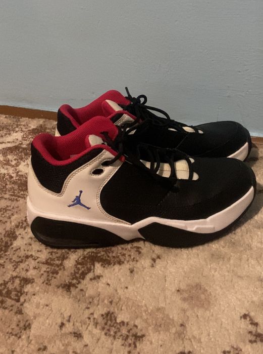 Jordan - Pantofi sport Max Aura 3,  Negru 38-39 EU