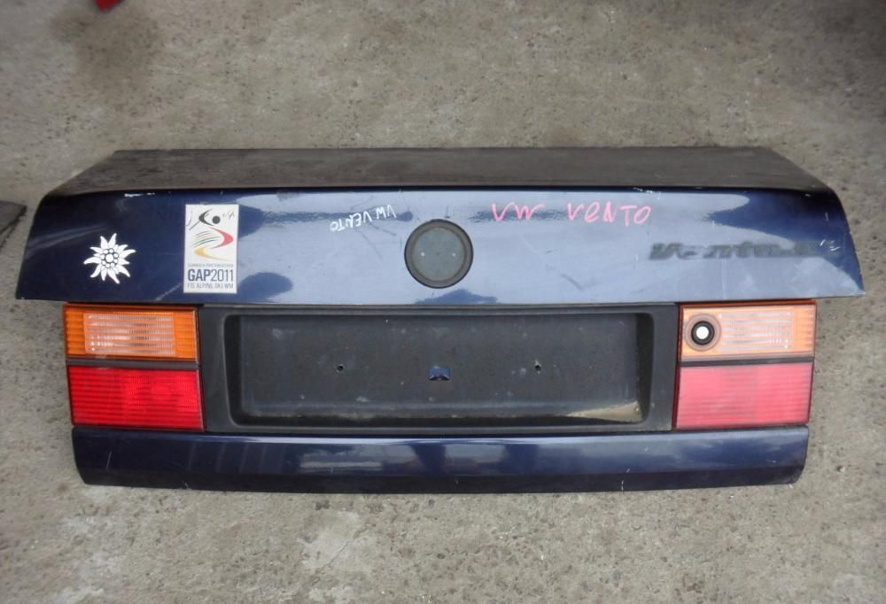 Крышка багажника гольф, пассат, венто, ауди