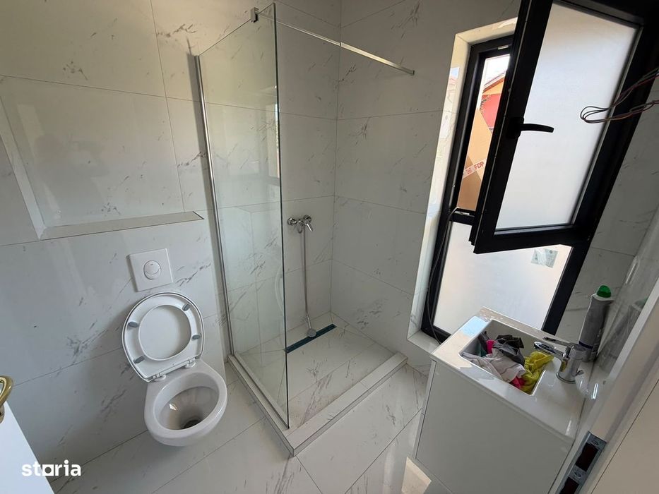Casa Duplex - 4 Camere, Mutare Imediata, Teren 250 Mp, Comis 0%
