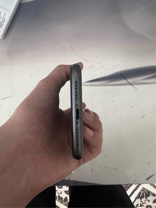 Продается iPhone 11