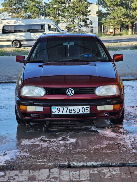 Продам Golf 3 1.8 моно