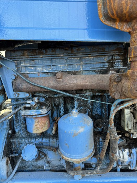 Трактор МТЗ-80                    .