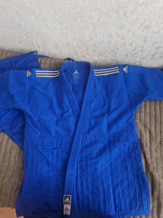 Продам кимоно адидас синий champion 3
