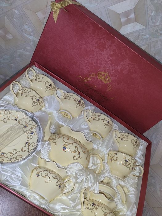 Продам чайный сервиз