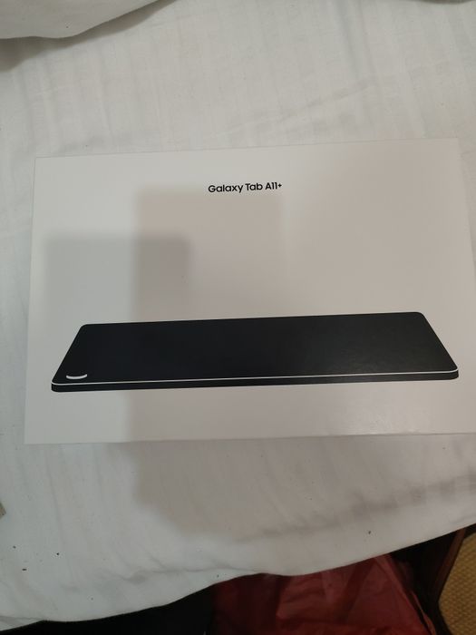 Vând tabletă Samsung