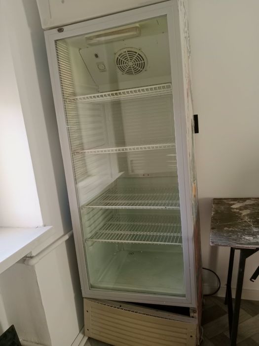 Продам срочно холодильник