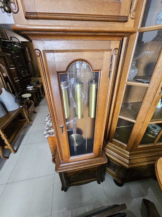Ceas vertical de podea (Grandfather Clock) din stejar masiv, stare excelentă