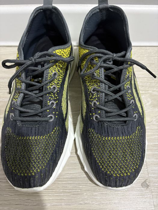 Спец обувь ,Кроссовка