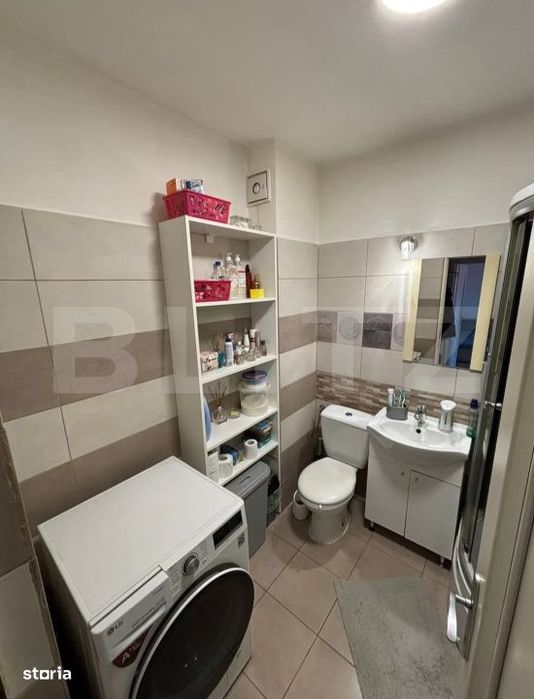 Apartament cu 2 camere, mobilat si utilat, parcare, zona Primariei