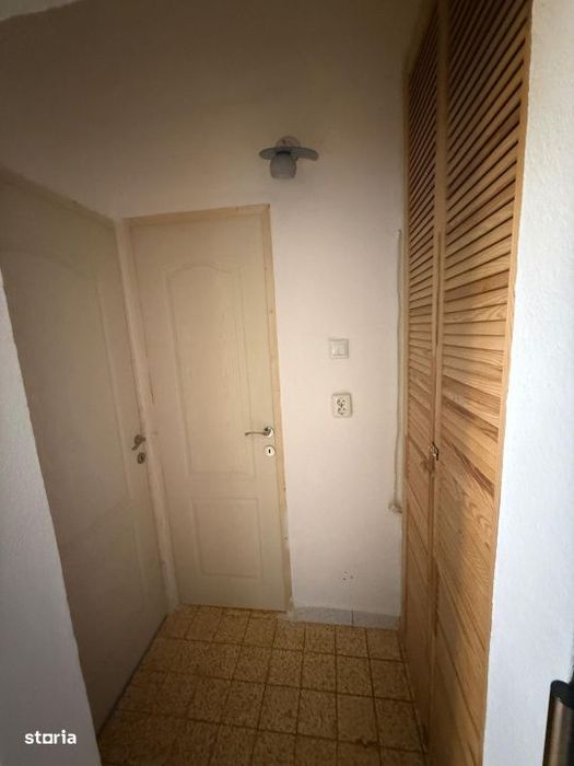 Apartament 2 camere, decomandat, 49 mp, zona Sarari