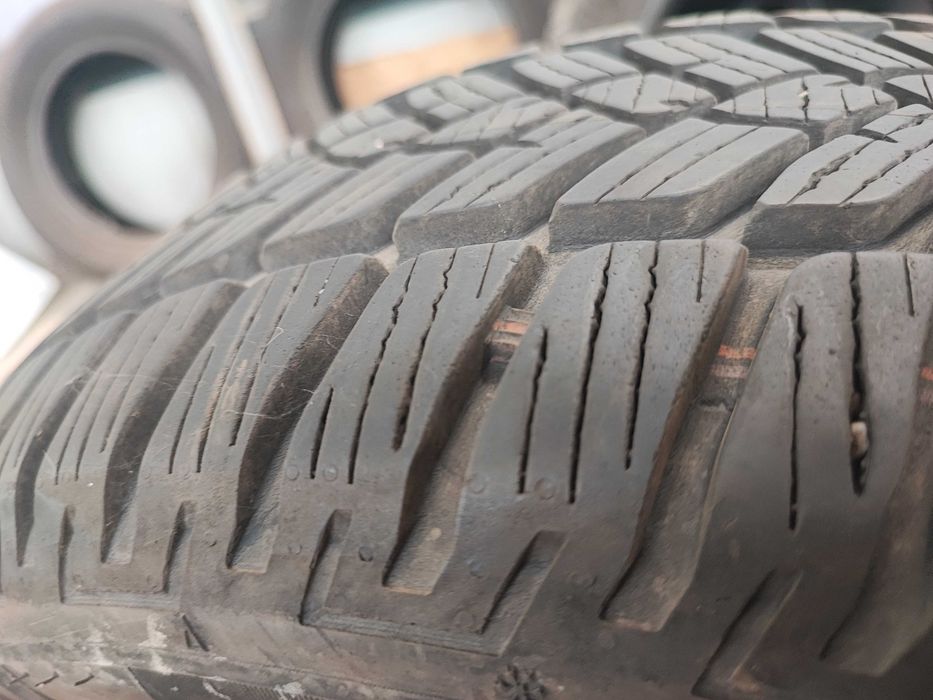Зимни гуми 205/60R16 92H FULDA - 2 броя
