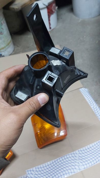 Продам поворотник BMW 525