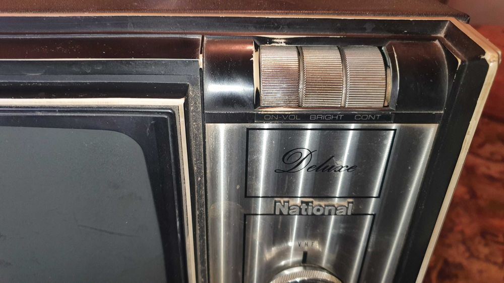 телевизор NATIONAL  TR-222ED