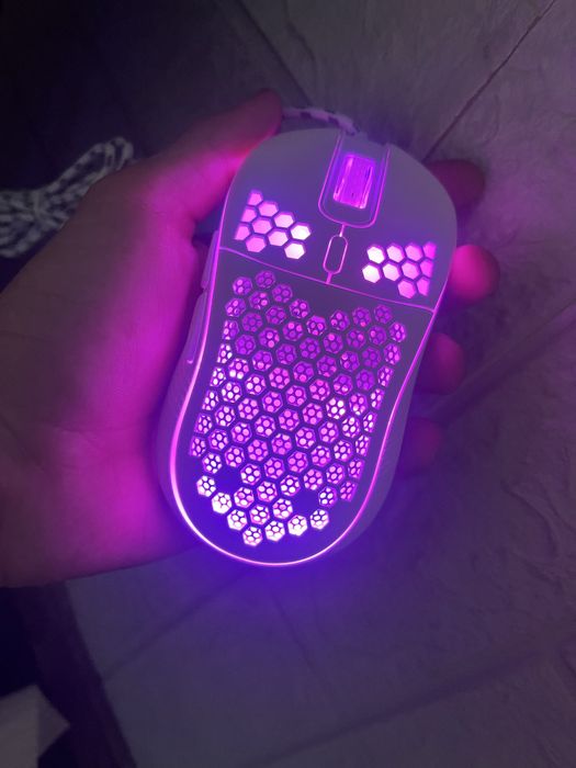 Mouse gaming RGB nou