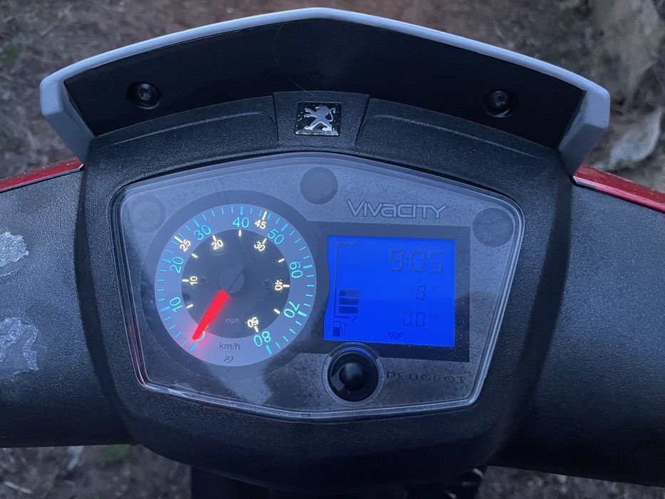 Scuter peugeot vivacity 3 4t cu acte