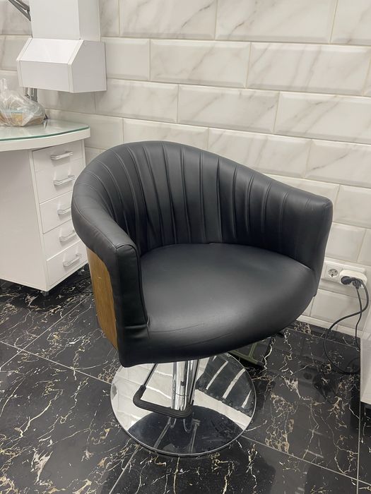 Кресло для клиентов