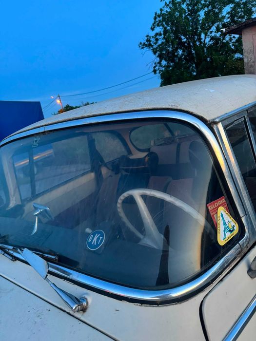 Ретро автомобил DKW AUTO UNION 1300s