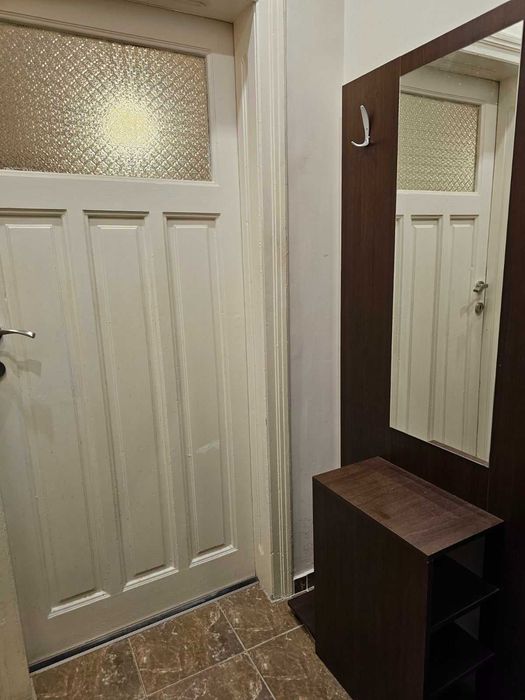 Нощувки - Super Cetral 2BR w/ FREE Parking