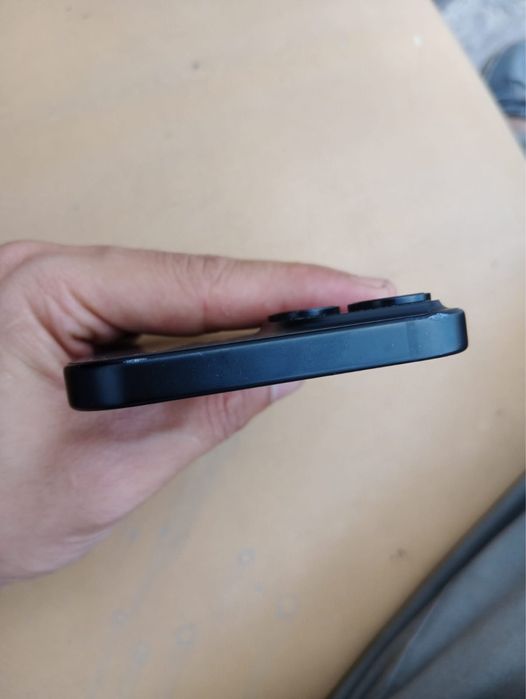 Продается Iphone 15 256gb