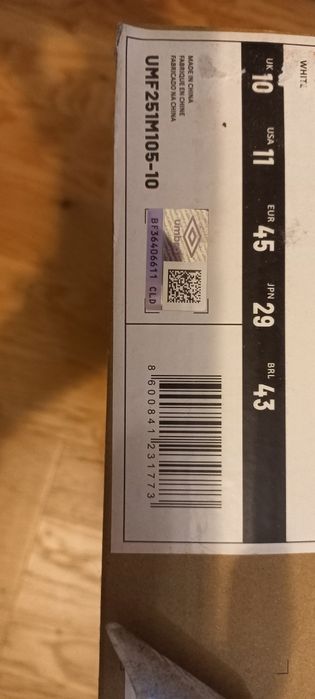 UMBRO Футболни стоножки 45номер